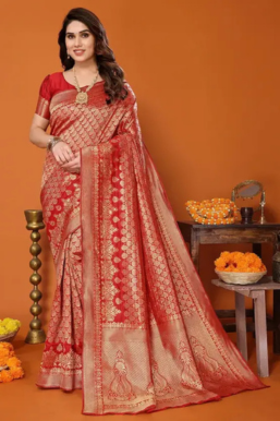 Self Design Kanjivaram Silk Blend Saree